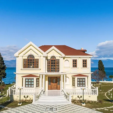 Villa Filoxenia - By The Sea - Up To 12 Guests Kato Rodini Zewnętrze zdjęcie