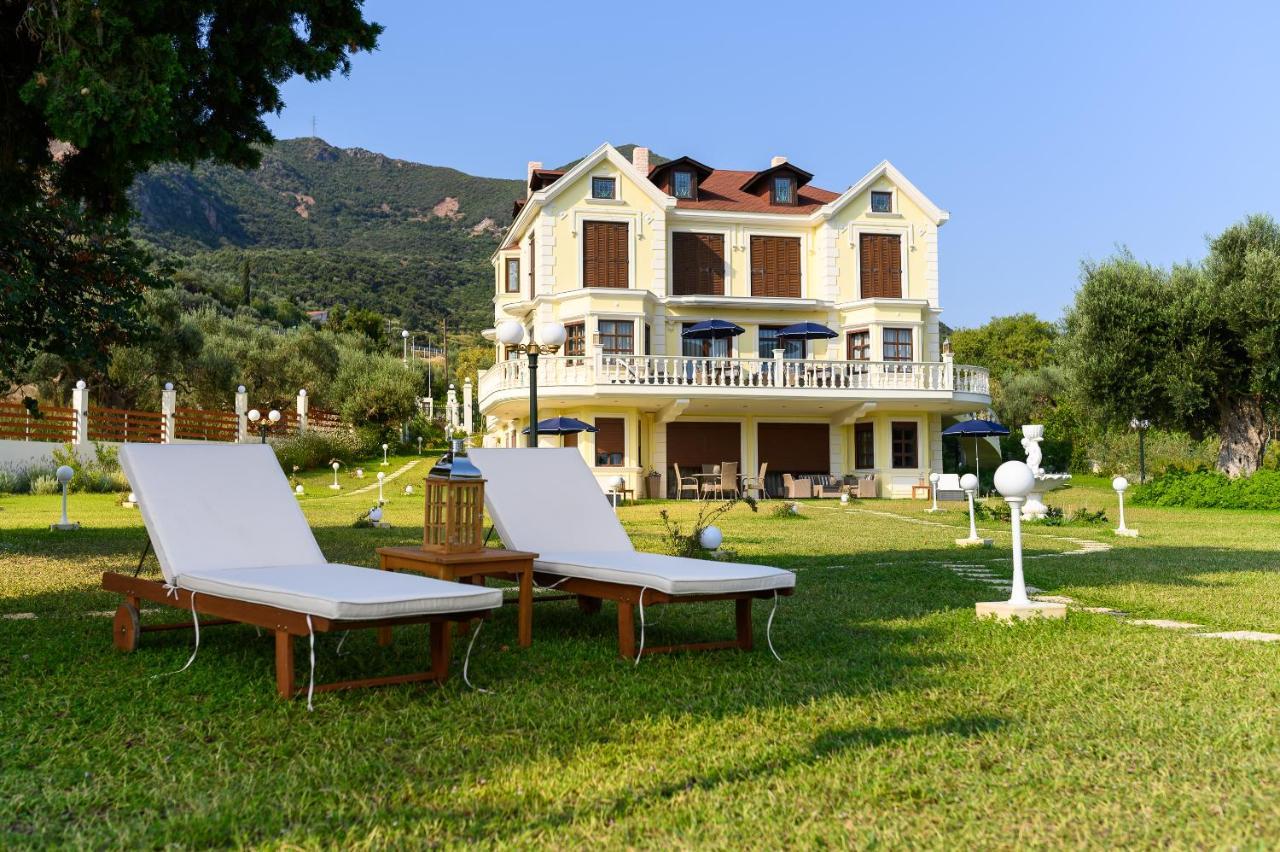 Filoxenia - By The Sea - Up To 12 Guests