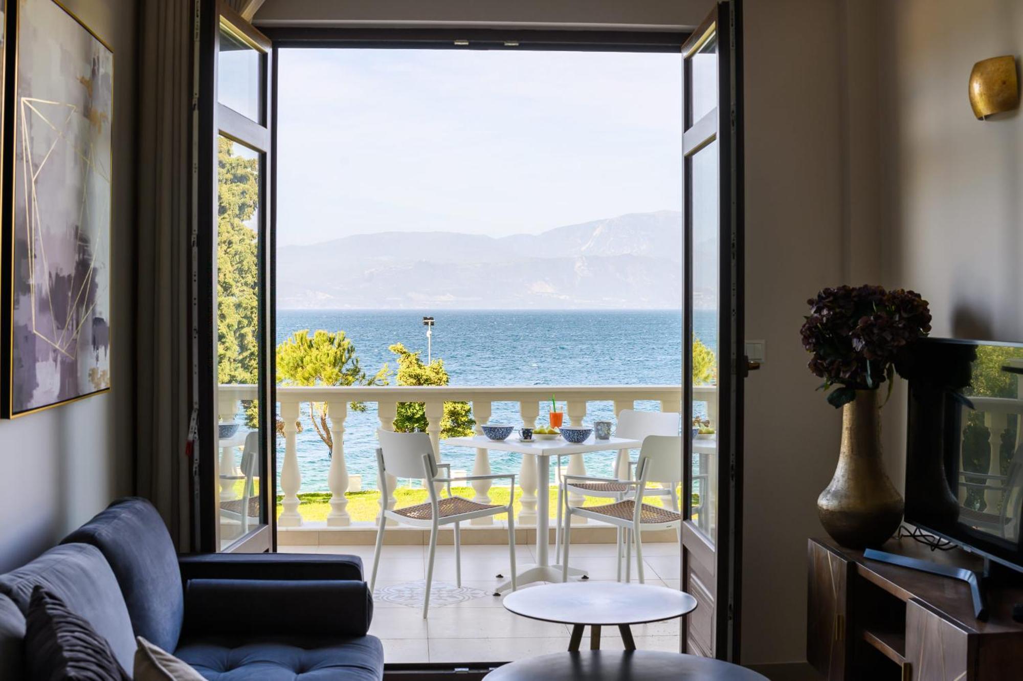 Filoxenia - By The Sea - Up To 12 Guests Villa Kato Rodini